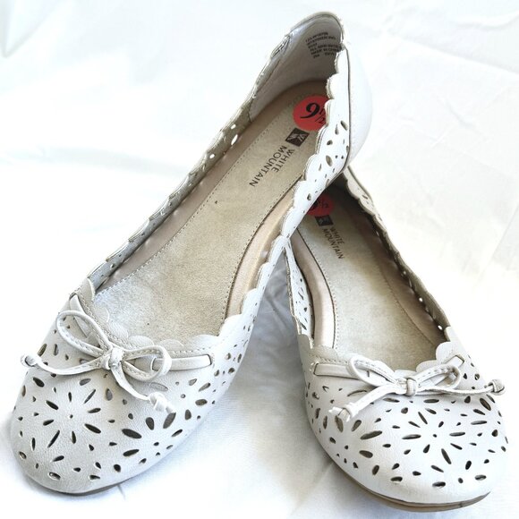 White Mountain | Perforated Flats | Off White | Size 9 - Picture 1 of 7